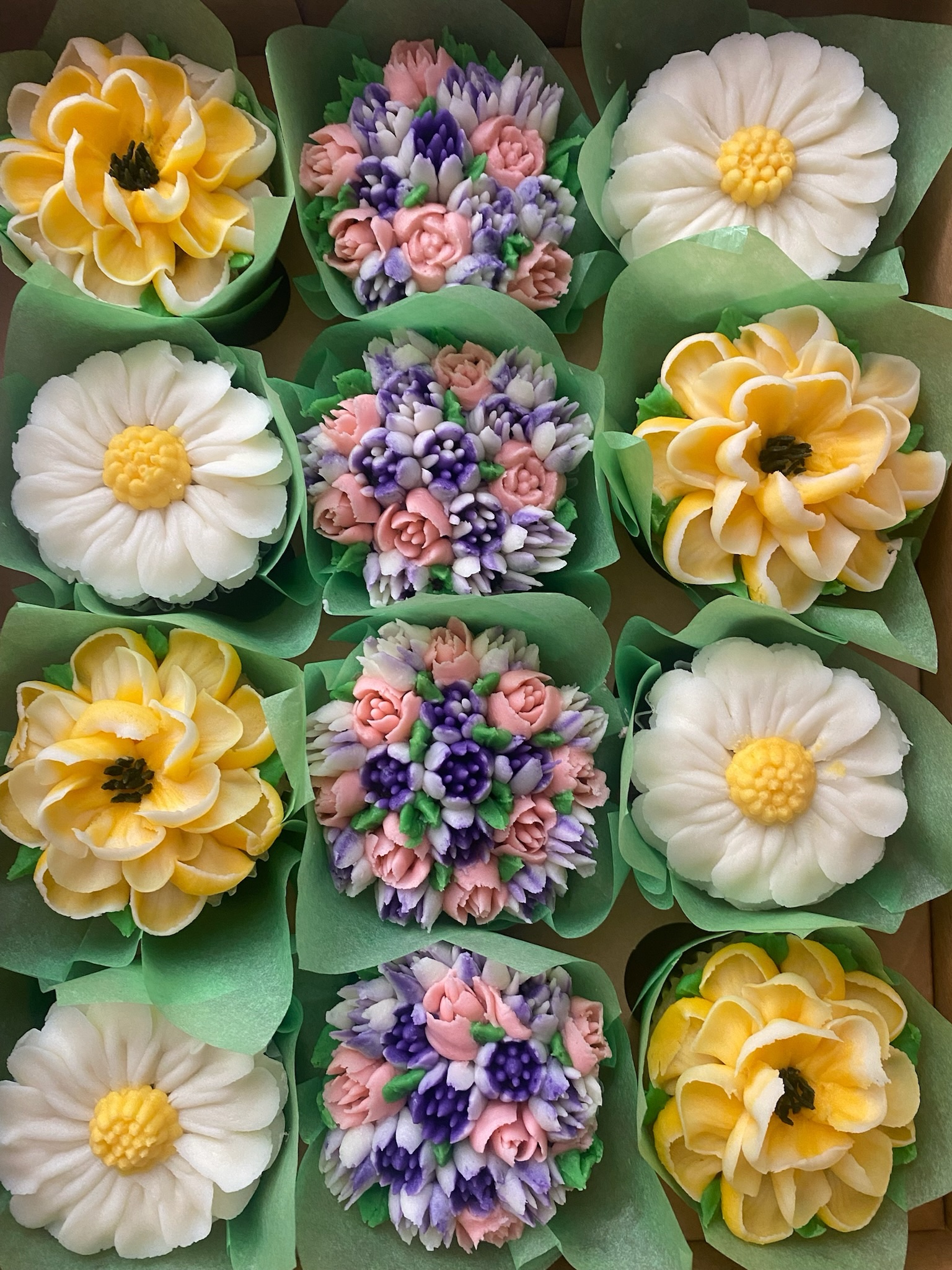 The Giving Cake - Santa Cruz Fancy Flower Cupcakes supporting Santa Cruz County nonprofits